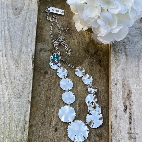 NWT BALLET HAMMERED SILVER MEDALLION NECKLACE - Picture 2 of 6